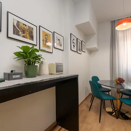 Aurora Affittacamere 4*