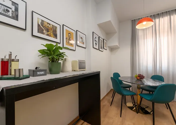 Aurora Guest house 4*